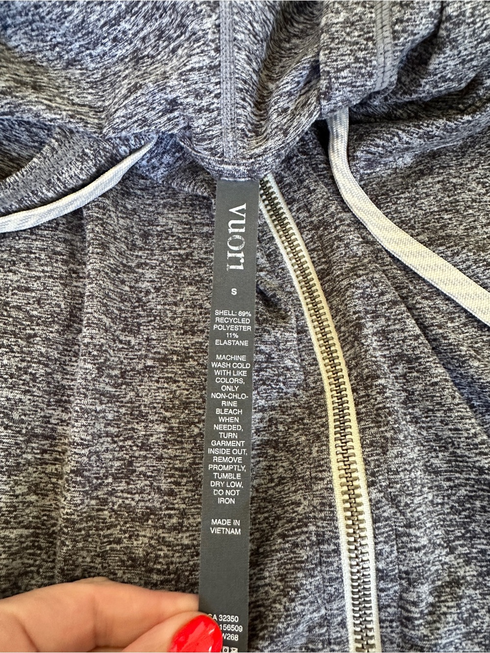 Vuori 3-piece Halo Performance Set - Tank, Hoodie & Drawstring joggers - Picture 2 of 7